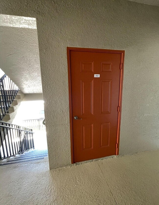 7015 River Hammock Dr Unit 202