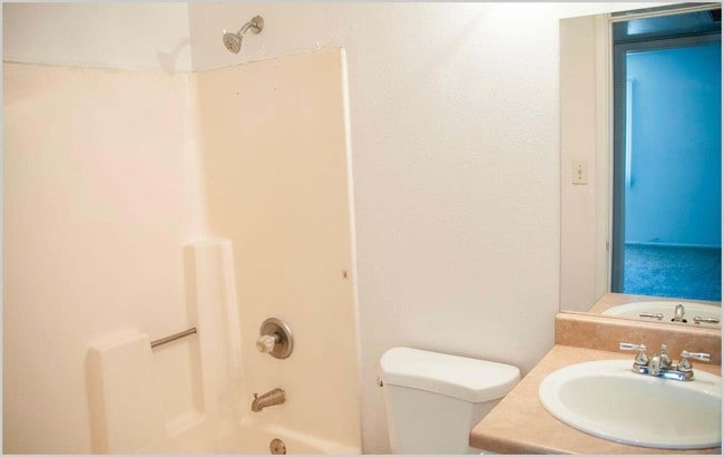 Photo - Pacifica Manor