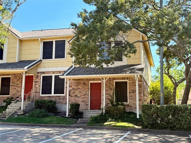 Building Photo - 11901 Swearingen Dr Unit 13 Rental