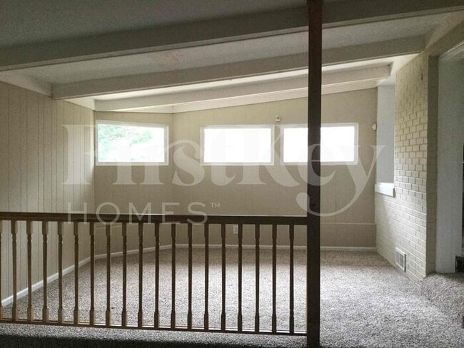 Photo - 123 Keller Ave