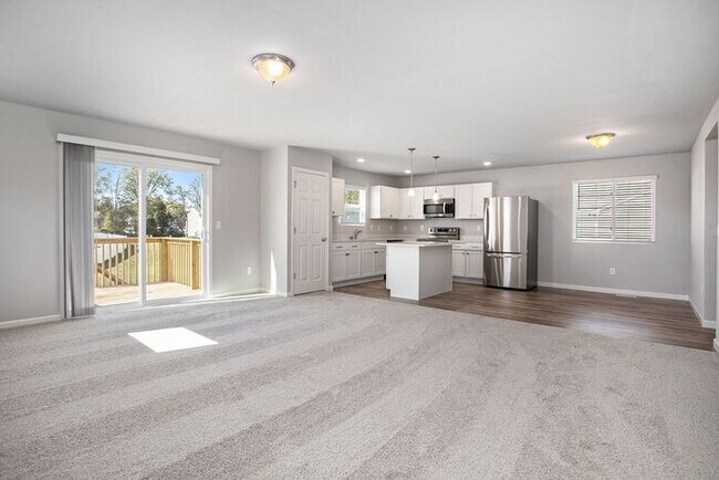 Photo - 359 Sherman St