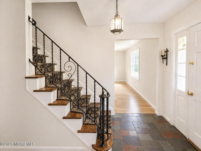 Photo - 2908 Logan Rd