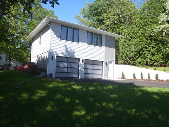 Photo - 4316 Hilltop Rd House