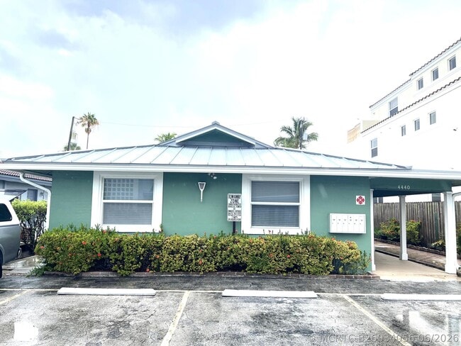 Photo - 4440 Bougainvilla Dr Unit 4b