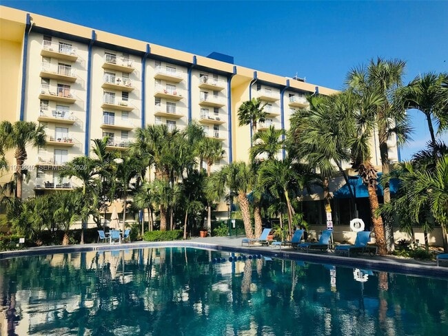 Photo - 4550 NW 9th St Unit 305E