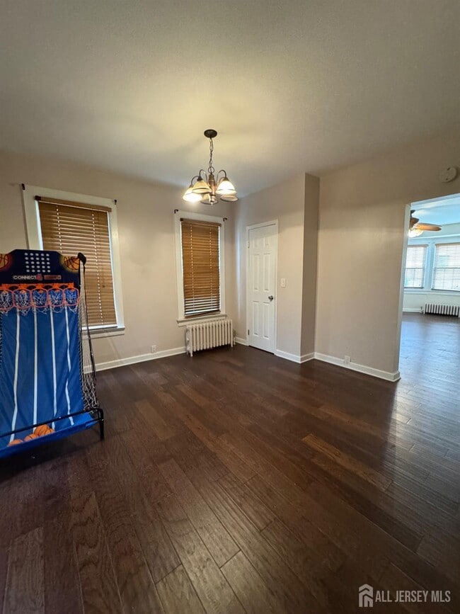 Photo - 80 Commerce St