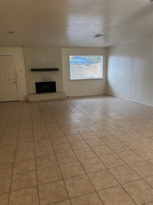 Photo - 6316 Rumford Ln