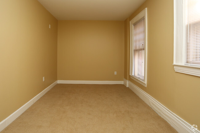 615- 1 Bedroom 1 Bath