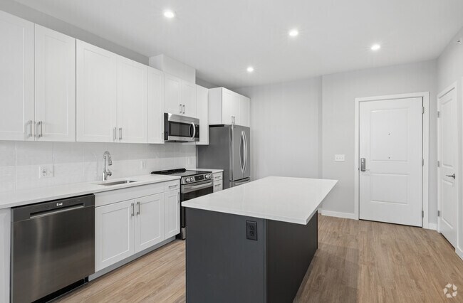 2BR, 2BA - 1,214SF - Kitchen