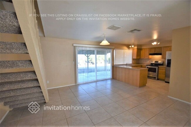 Photo - 3410 N 90th Dr