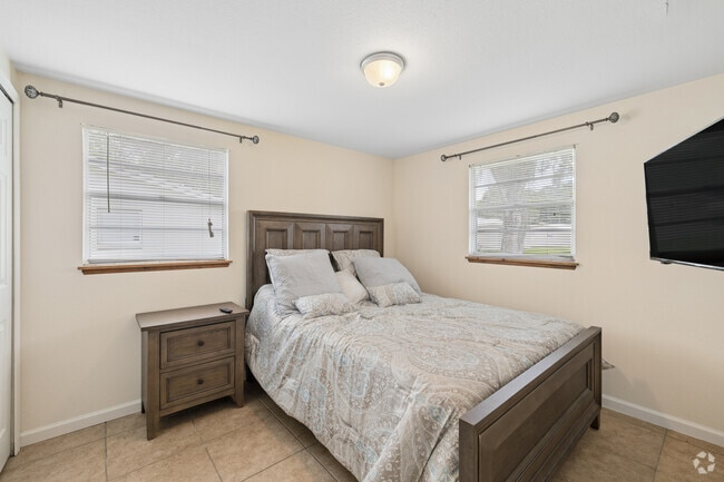 2BR, 1BA - 740SF - Bedroom - Blair Place Apartments