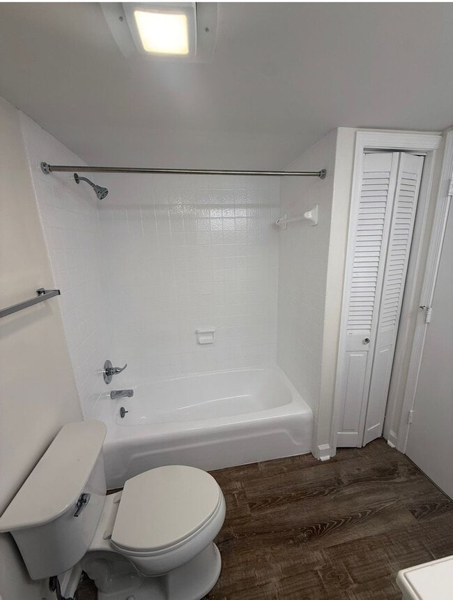 Photo - 1512 Benjamin Pkwy