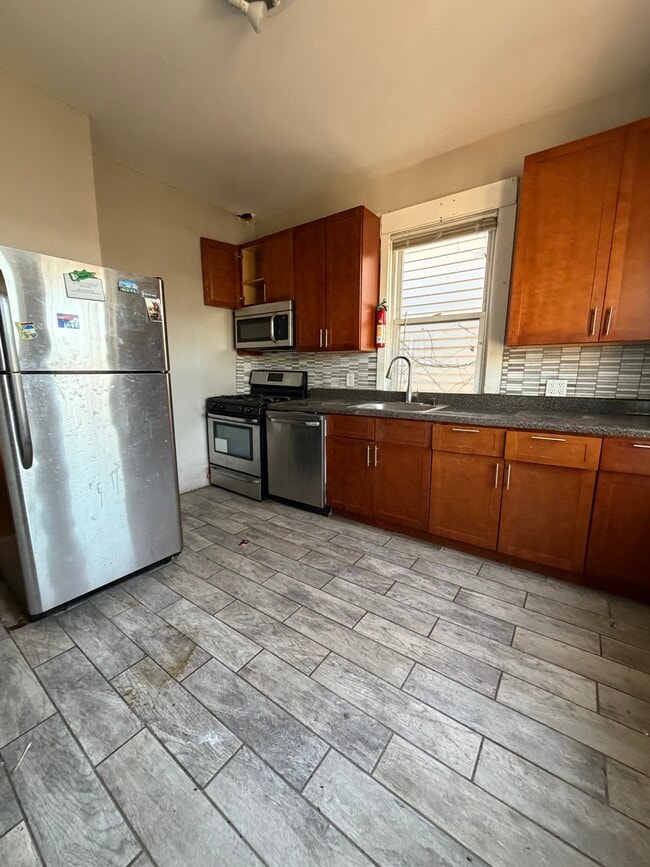 Photo - 63 Wade St Unit 2