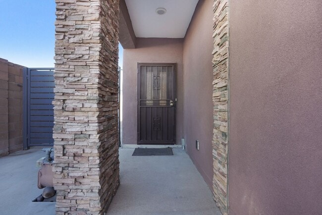 Photo - **Beautiful Corner Lot Home – 3 Bed | 2.5 Bath | 2-Car Garage**