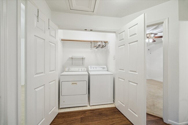 Photo - 9126 Bearcove Cir