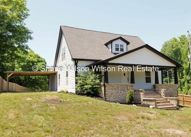 Photo - Classic Charm Meets Modern Living – Remodeled 4 BR Home in Dalton!