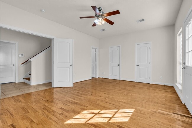 Photo - 1803 Stacy Crest