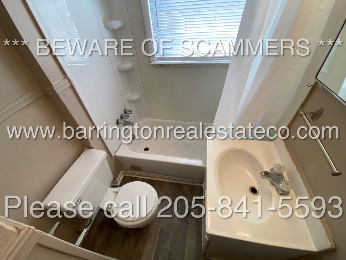 Photo - 546 Selma Rd