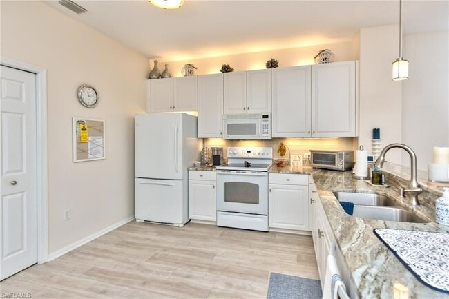 Photo - 10045 Heather Ln