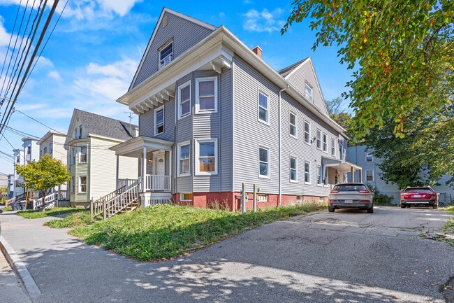 174 Bartlett St Unit 2