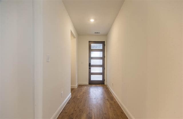 Photo - 204 Castle Rock Dr