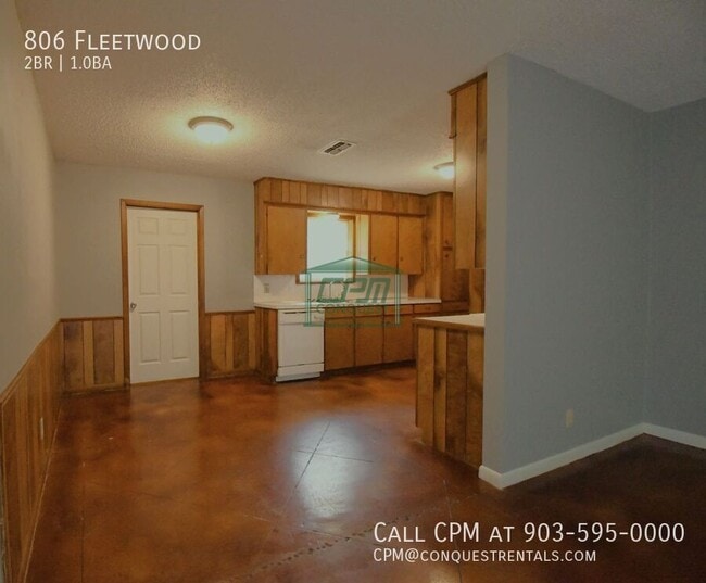 Photo - 806 Fleetwood-