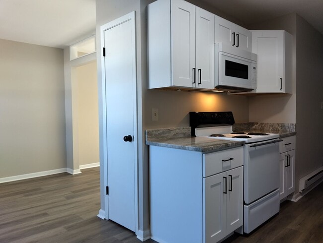 Building Photo - 7604 Bellehaven Dr Unit 7604 Bellehaven Drive ( 10)