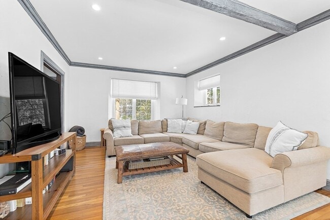 Photo - 23 Jefferson Rd