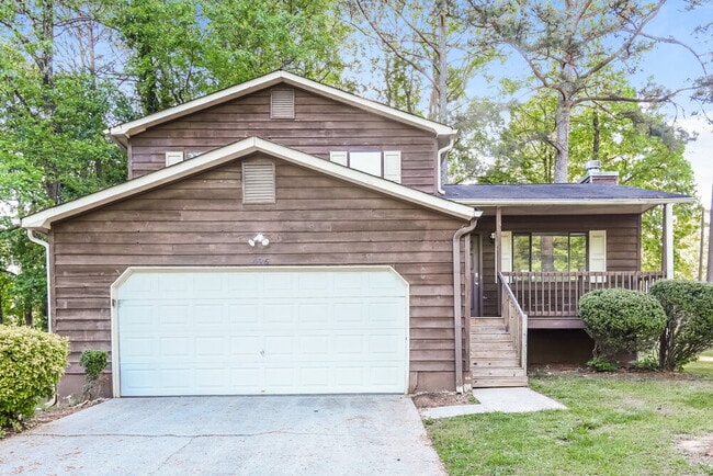 Building Photo - 496 Jaywood Dr