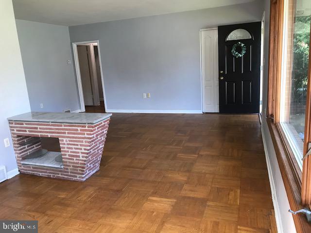 12 Homewood Rd
