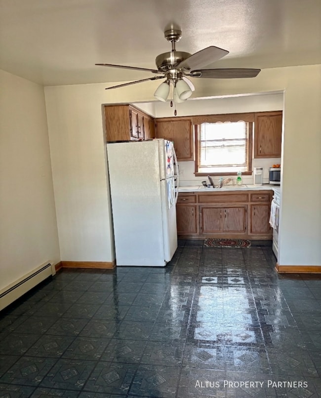 Building Photo - 17385 70th Ave Unit I - Classic