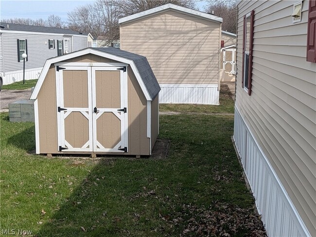 Photo - 235 Cedar Brook Dr