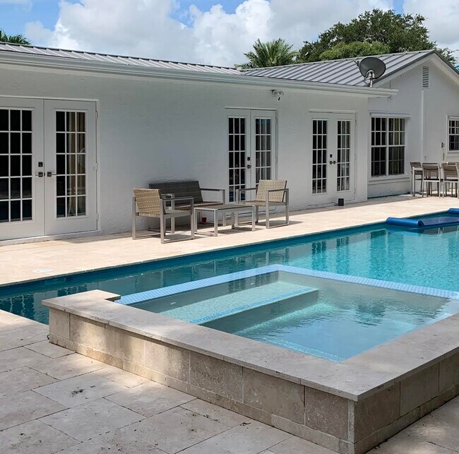 Photo - 2459 Cardinal Ln