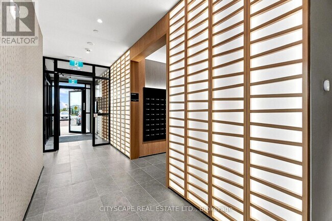 Photo - 740 Whitlock Ave Unit 302