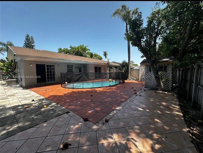 Photo - 20500 SW 92nd Pl