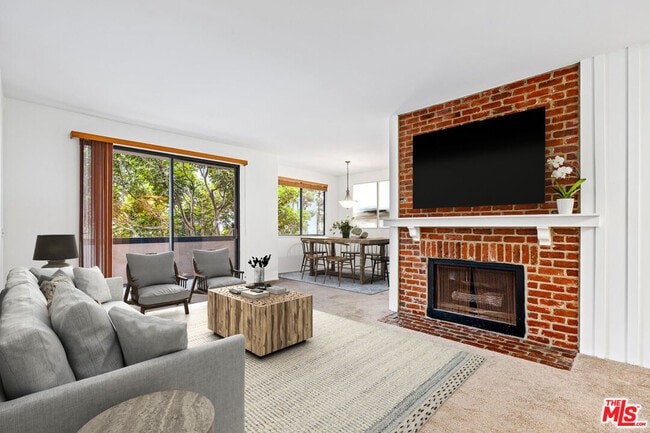 Building Photo - 306 Bora Bora Way Unit 114