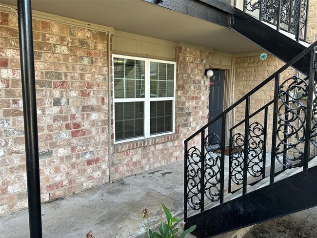 Photo - 5550 N Braeswood Blvd Unit 24