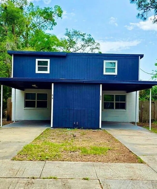 Building Photo - 2 bed 1 bath 2-plex with 850 sf. Off MLK (... Rental