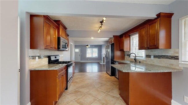 Photo - 2599 Eastwood Dr