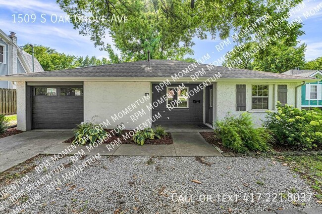 CUTE 2BED/1BATH MIDTOWN HOME - NEAR OAK GR... - CUTE 2BED/1BATH MIDTOWN HOME - NEAR OAK GR...