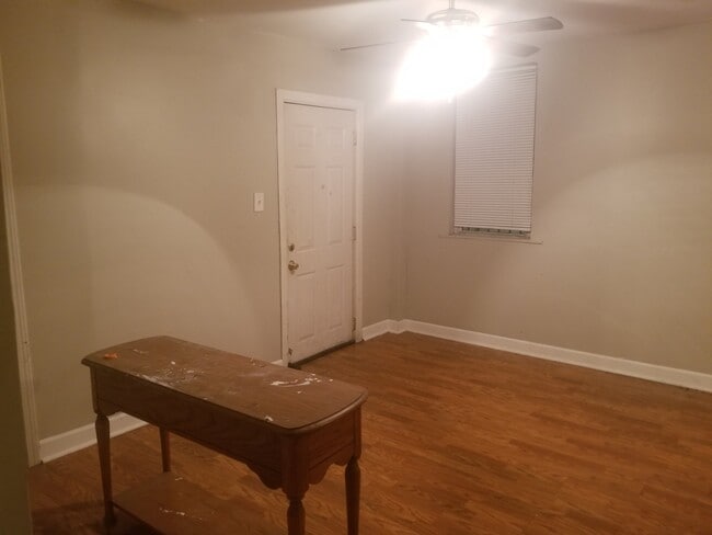 Photo - 323 W 51st St Unidad first floor