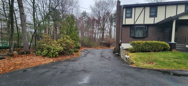 Photo - 2 Bedroom in-law with all utilities included