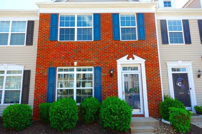 Photo - 202 Elise Dr