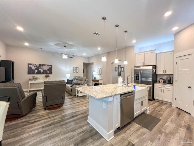 5686 Dunridge Drive