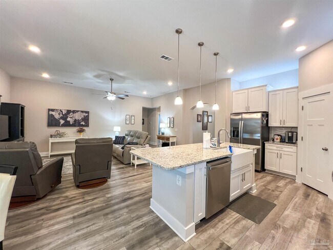 Photo - 5686 Dunridge Drive