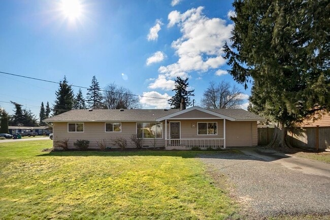 Building Photo - Adorable 3 bedroom Lynnwood rambler
