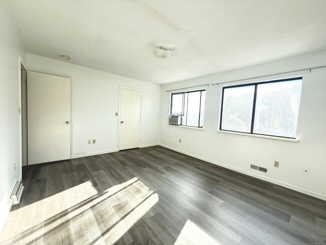 Photo - 9 Jewett St Unidad 11