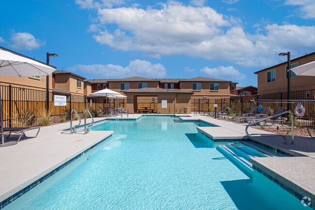 Building Photo - San Stefano Townhomes