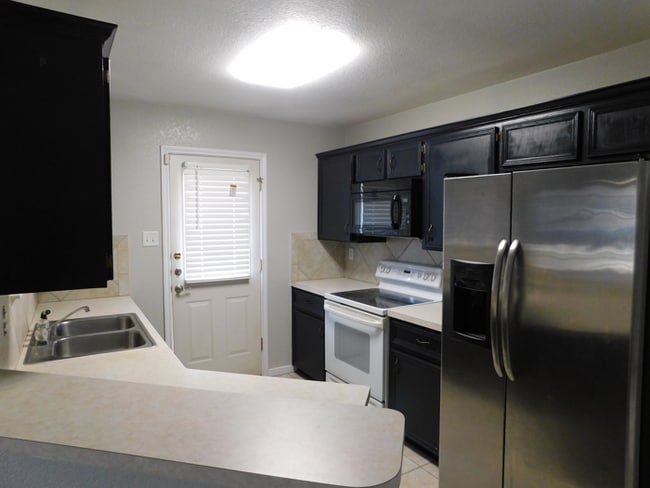 Photo - 3707 Dustin Ct