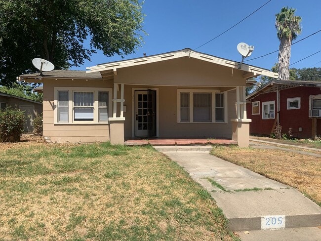 Photo - 205 Walden St House